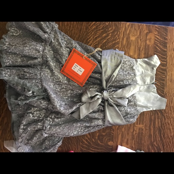 NWT Trish Scully Girls Dress Size 5. Beautiful!! - Picture 3 of 3